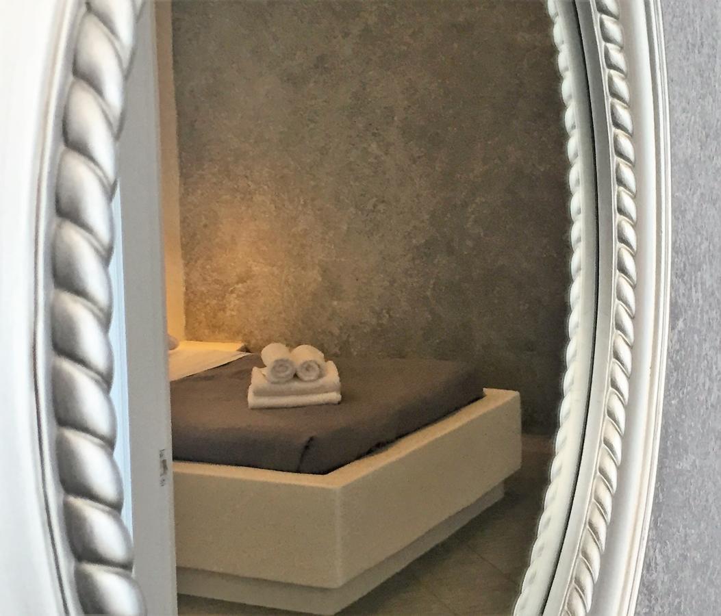 Junior Suite with Volcano View,511651632:JPEG